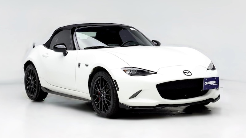 2016 Mazda MX-5 Miata Club Hero Image