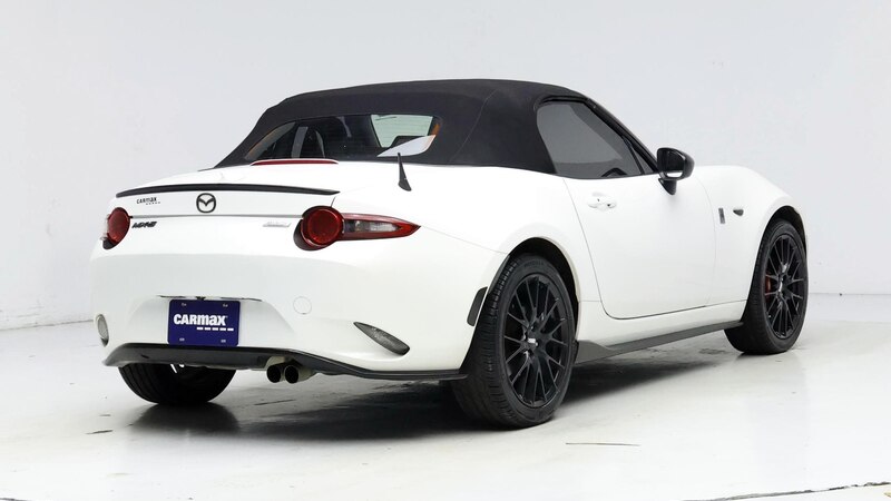 2016 Mazda MX-5 Miata Club 8