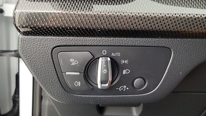 2022 Audi SQ5 Premium Plus 13