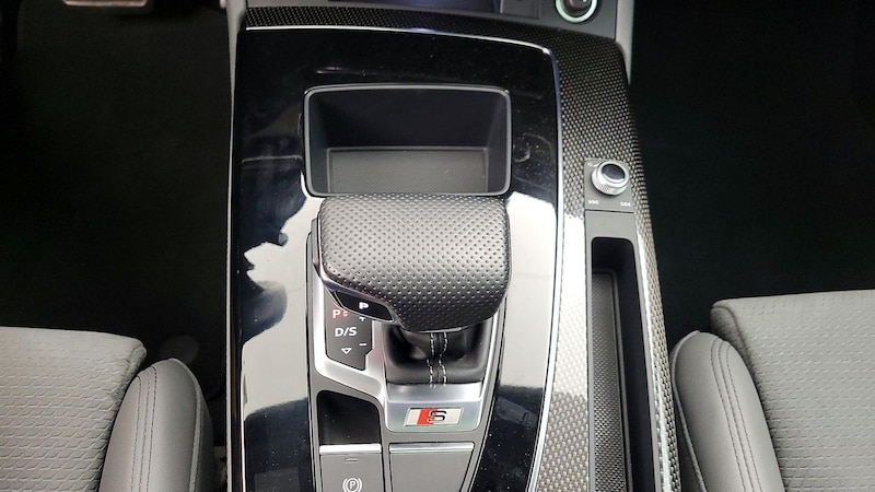 2022 Audi SQ5 Premium Plus 17