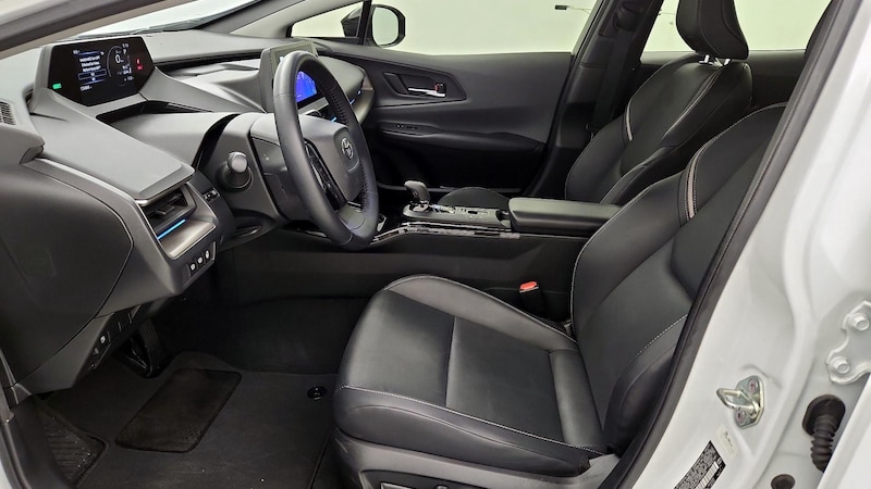 2023 Toyota Prius XLE 11