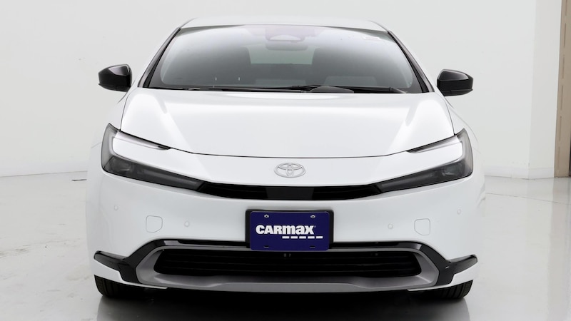 2023 Toyota Prius XLE 5