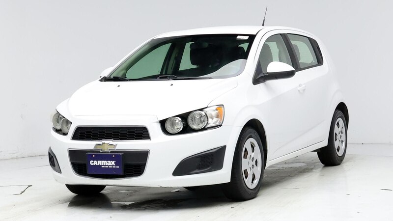 2014 Chevrolet Sonic LS 4