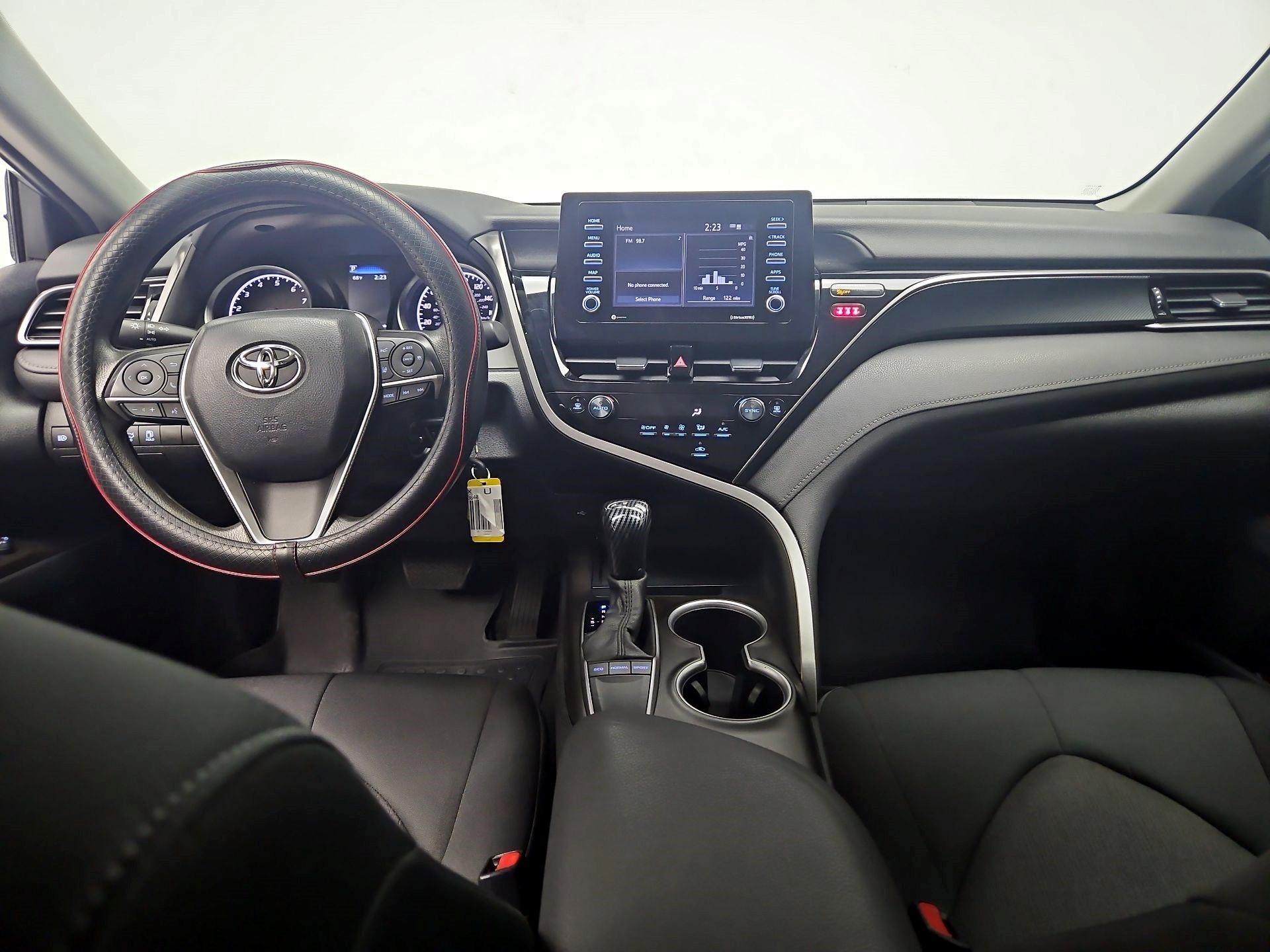 Thumbnail: 2022 Toyota Camry - 9