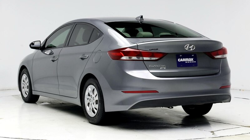 2017 Hyundai Elantra SE 2