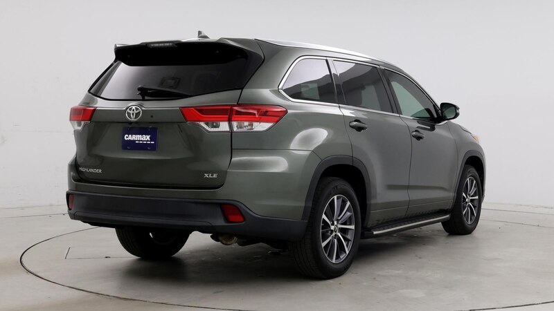 2017 Toyota Highlander XLE 8