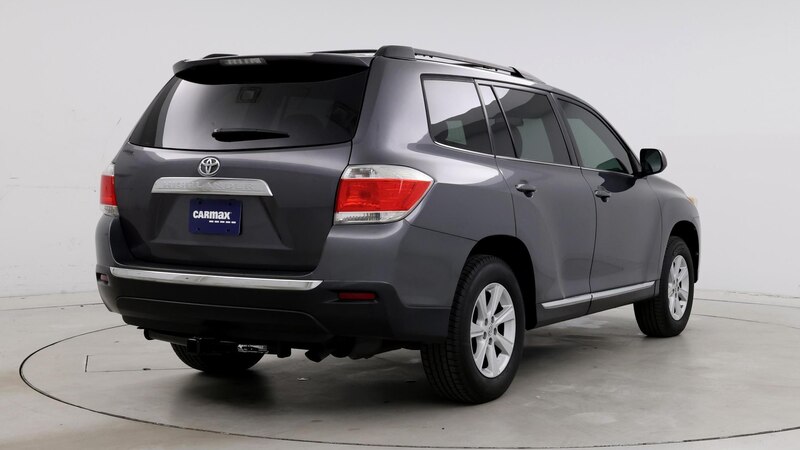 2013 Toyota Highlander  8