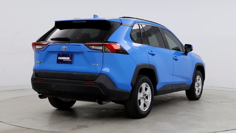 2019 Toyota RAV4 XLE 8