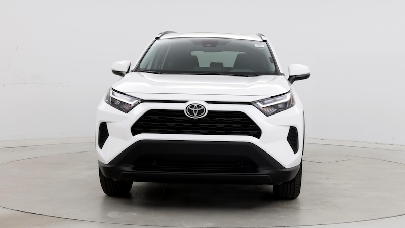 2024 Toyota RAV4 XLE 5