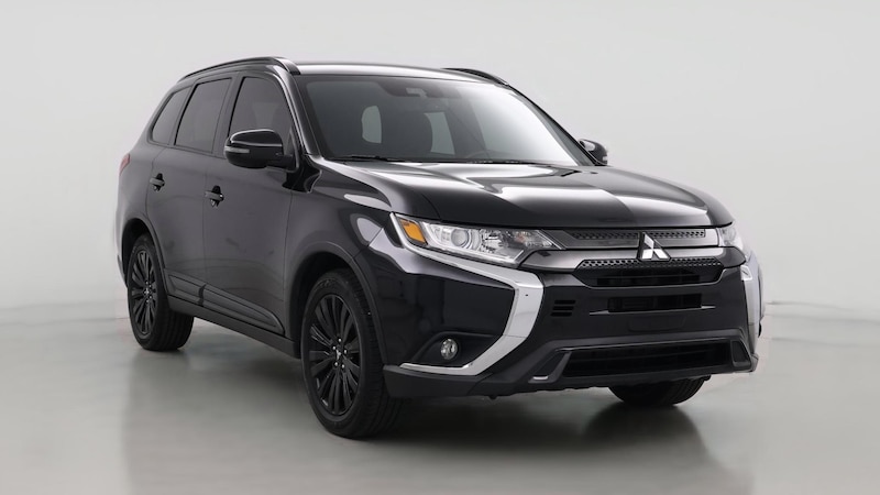 2020 Mitsubishi Outlander LE Hero Image