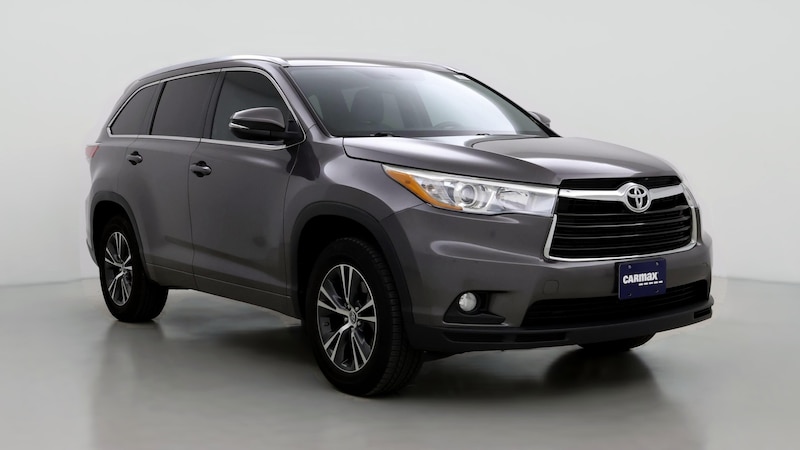 2016 Toyota Highlander XLE Hero Image