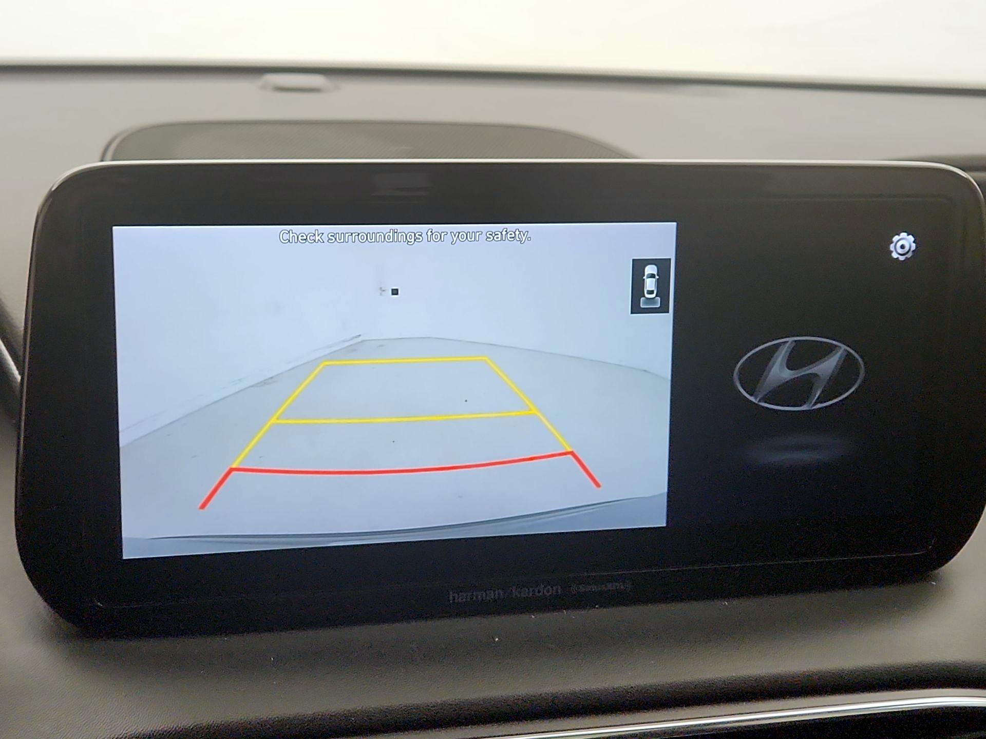 Thumbnail: 2021 Hyundai Santa Fe - 15