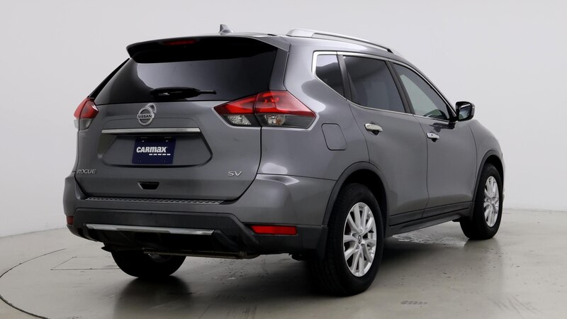 2018 Nissan Rogue SV 8