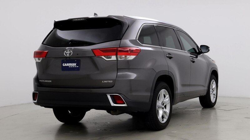 2017 Toyota Highlander Limited 8