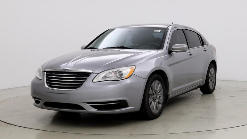 2014 Chrysler 200 LX 4