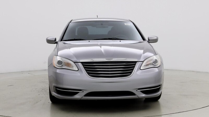 2014 Chrysler 200 LX 5