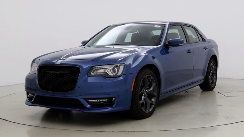 2023 Chrysler 300 Touring 4