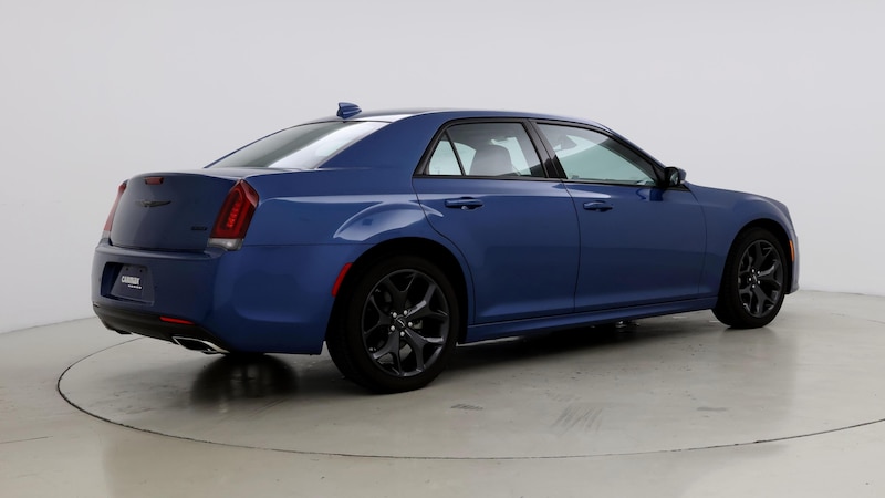 2023 Chrysler 300 Touring 6