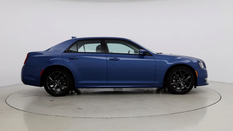 2023 Chrysler 300 Touring 7