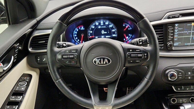 2016 Kia Sorento L 10