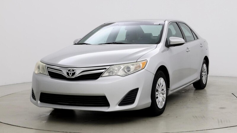 2013 Toyota Camry LE 4