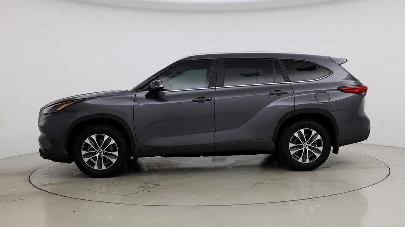 2023 Toyota Highlander XLE 3