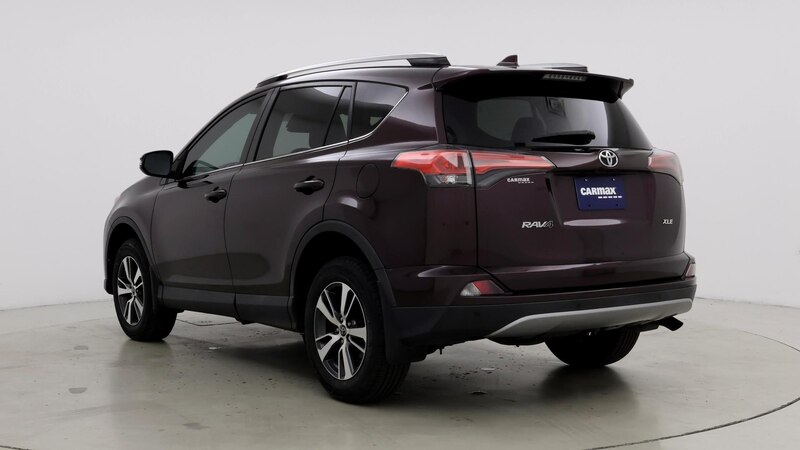 2018 Toyota RAV4 XLE 2