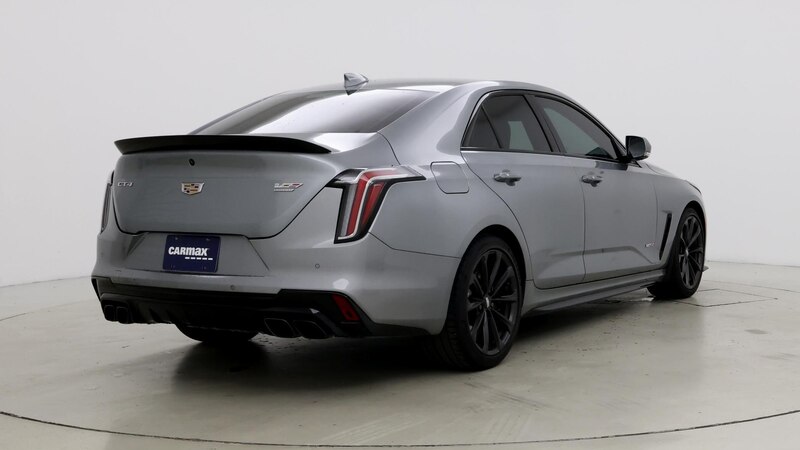 2023 Cadillac CT4 V 8