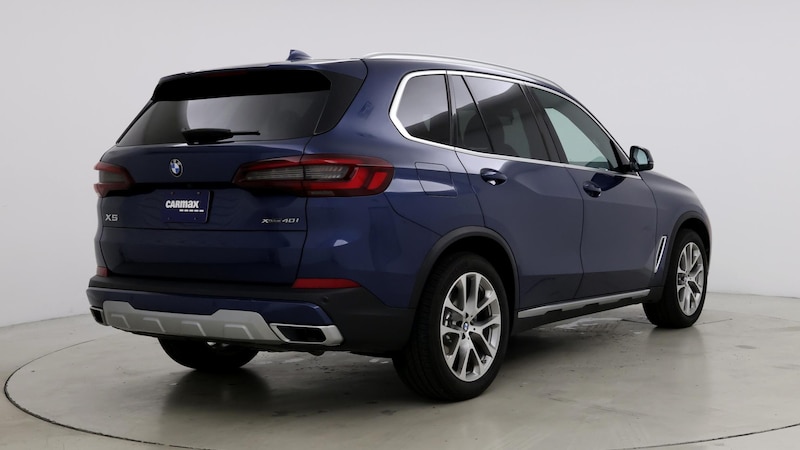 2022 BMW X5 xDrive40i 8