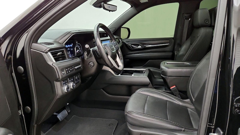 2021 GMC Yukon XL Denali 11