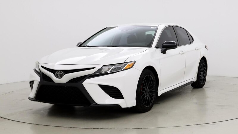 2019 Toyota Camry SE 4