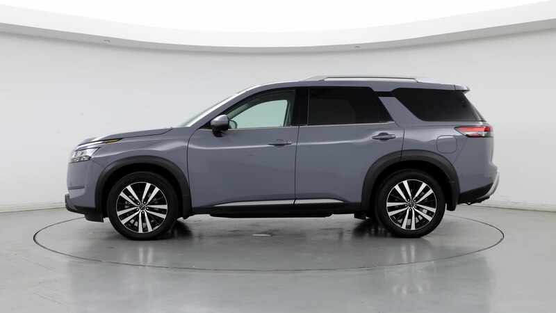 2023 Nissan Pathfinder Platinum 3