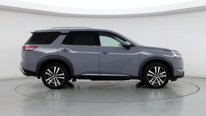 2023 Nissan Pathfinder Platinum 7