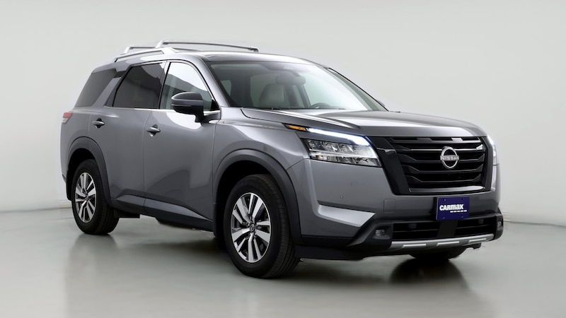 2022 Nissan Pathfinder SL Hero Image