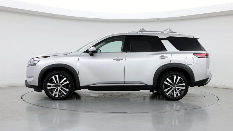 2023 Nissan Pathfinder Platinum 3