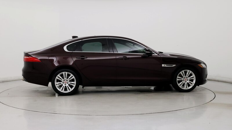 2017 Jaguar XF Premium 7