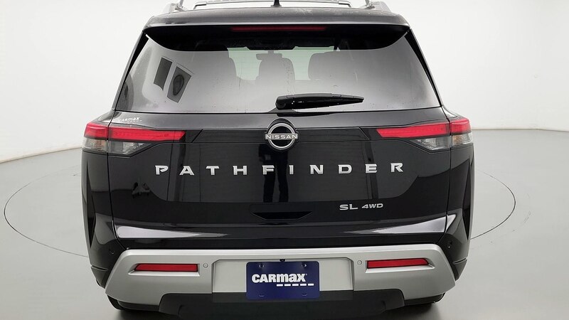 2023 Nissan Pathfinder SL 6