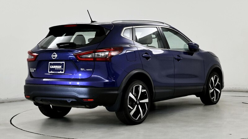 2021 Nissan Rogue Sport SL 8