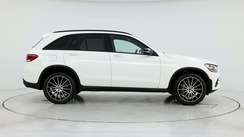 2022 Mercedes-Benz GLC 300 7