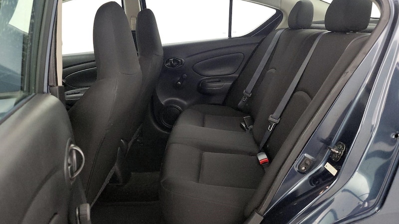 2016 Nissan Versa S 18