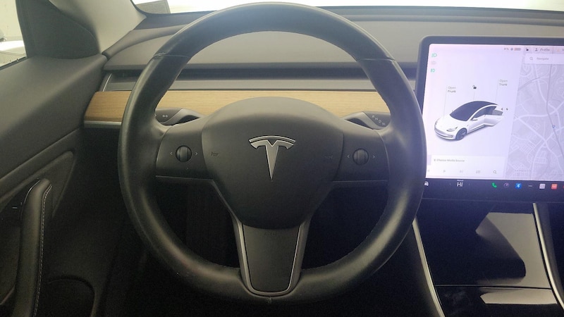 2019 Tesla Model 3 Standard Range 10