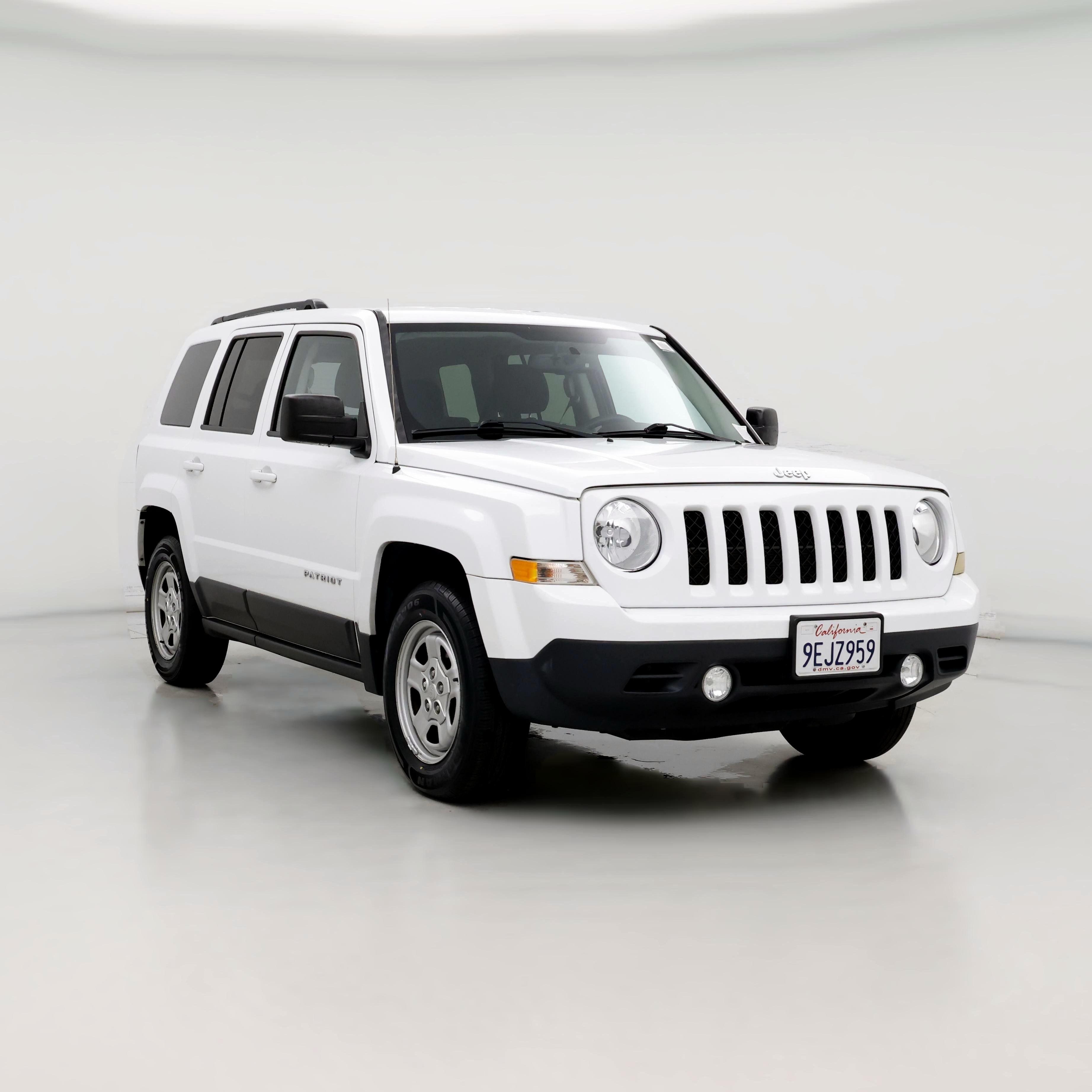 Thumbnail: 2016 Jeep Patriot - 1