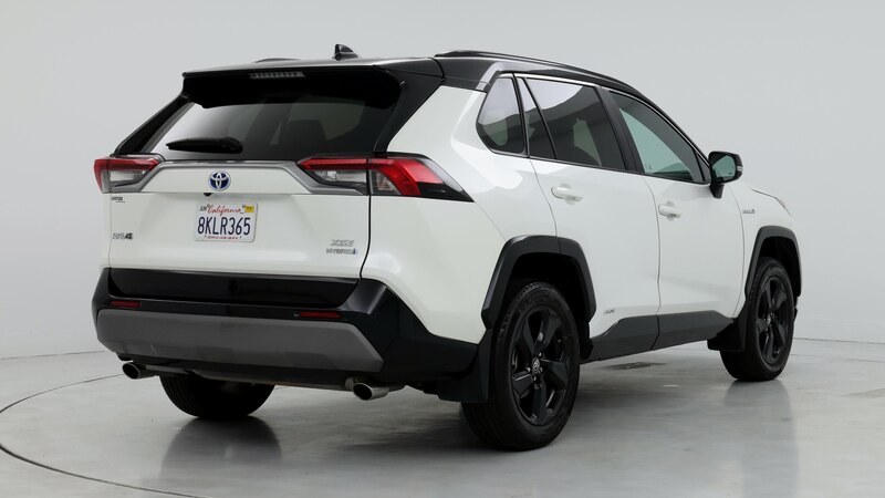 2019 Toyota RAV4 XSE 8