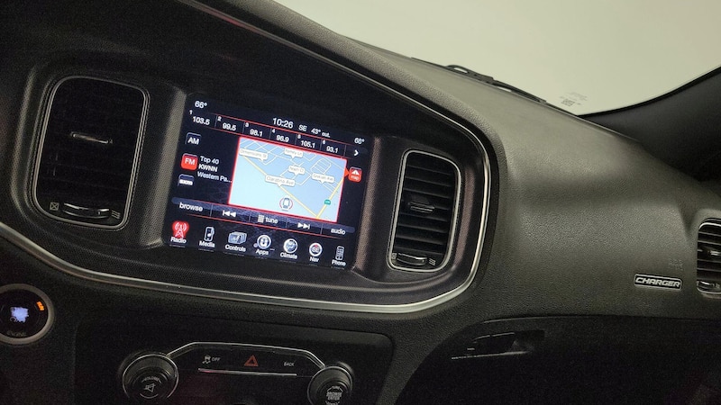 2016 Dodge Charger SXT 14