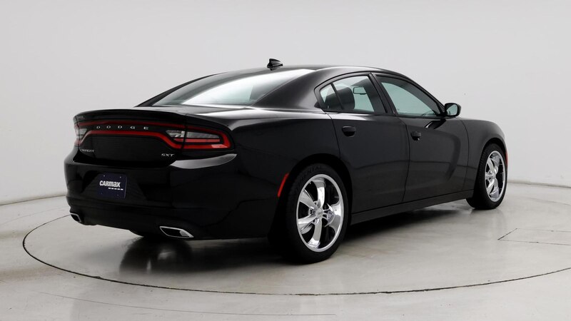 2016 Dodge Charger SXT 8