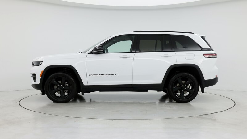 2023 Jeep Grand Cherokee Altitude 3