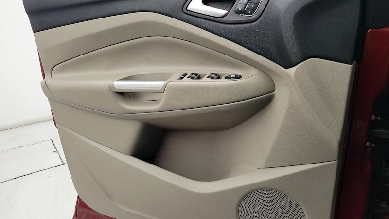 2013 Ford Escape SEL 12