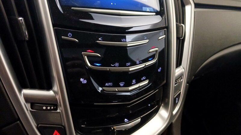 2015 Cadillac SRX Performance 17