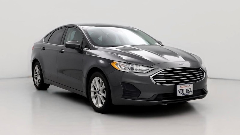 2019 Ford Fusion SE Hero Image