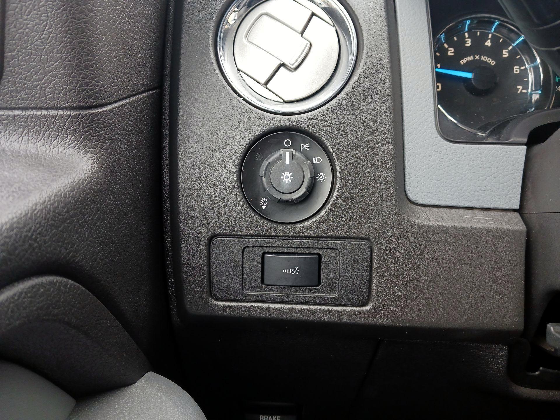 Thumbnail: 2014 Ford F-150 - 13